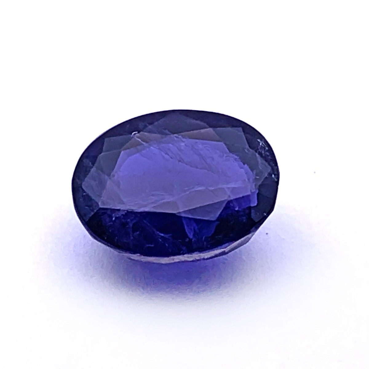 7.92 Carat/ 8.80 Ratti Natural Iolite Gemstone
