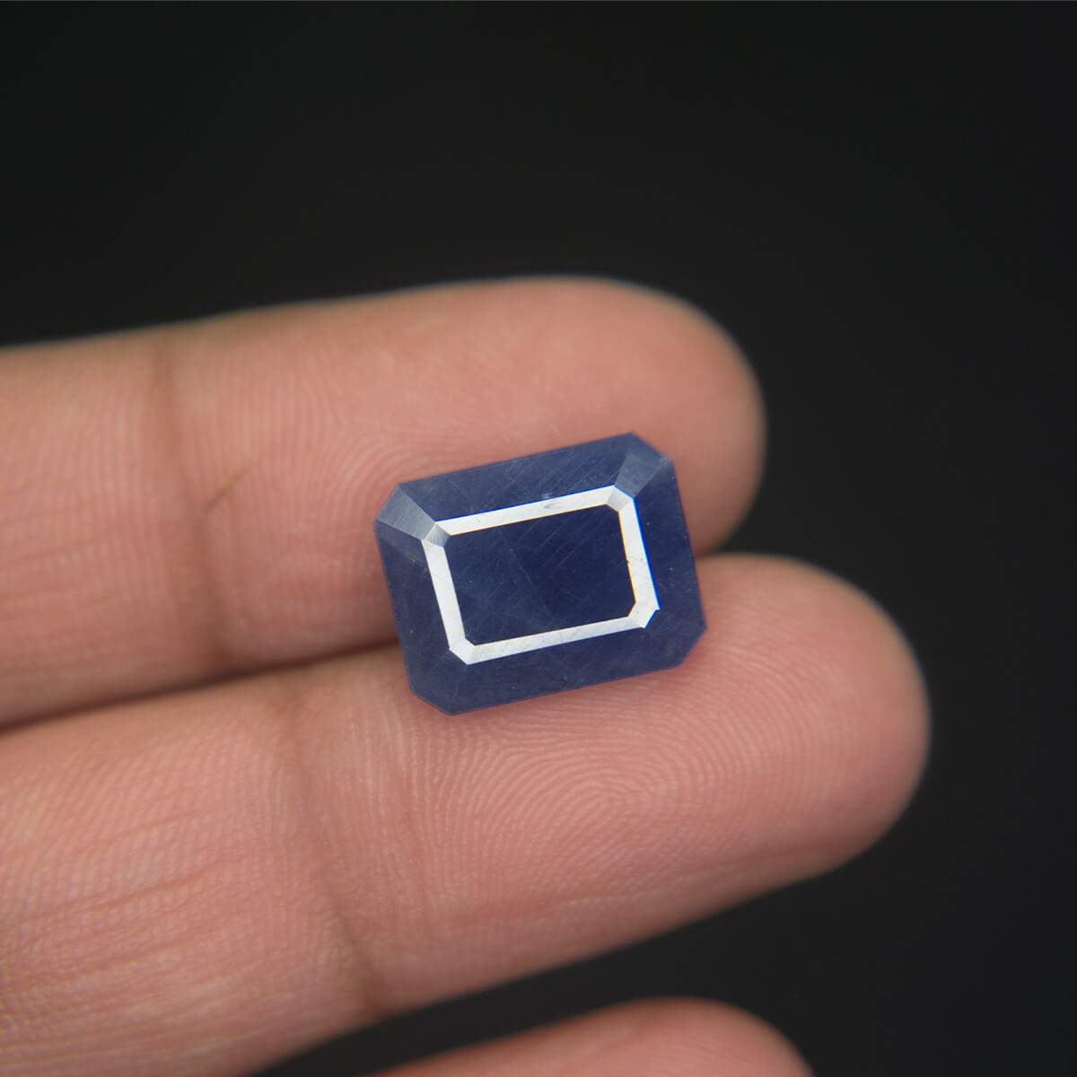 Blue Sapphire - 11.16 Carat