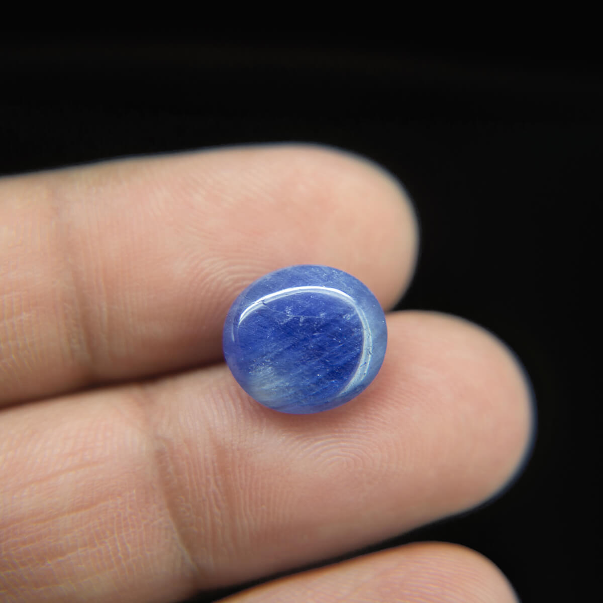 Blue Sapphire - 8.61 Carat