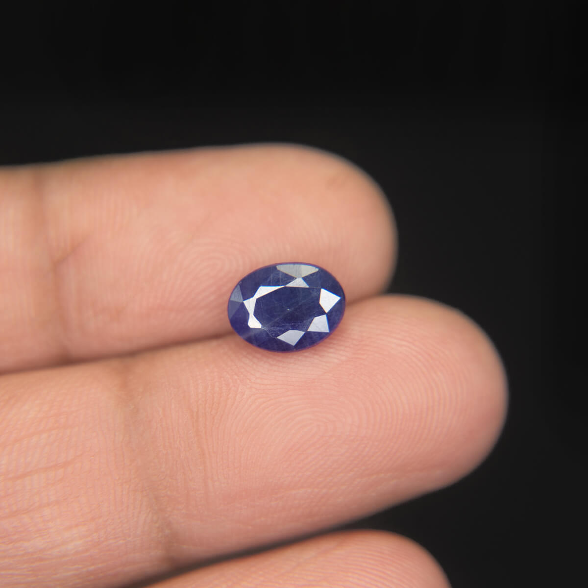 Blue Sapphire - 2.37 Carat