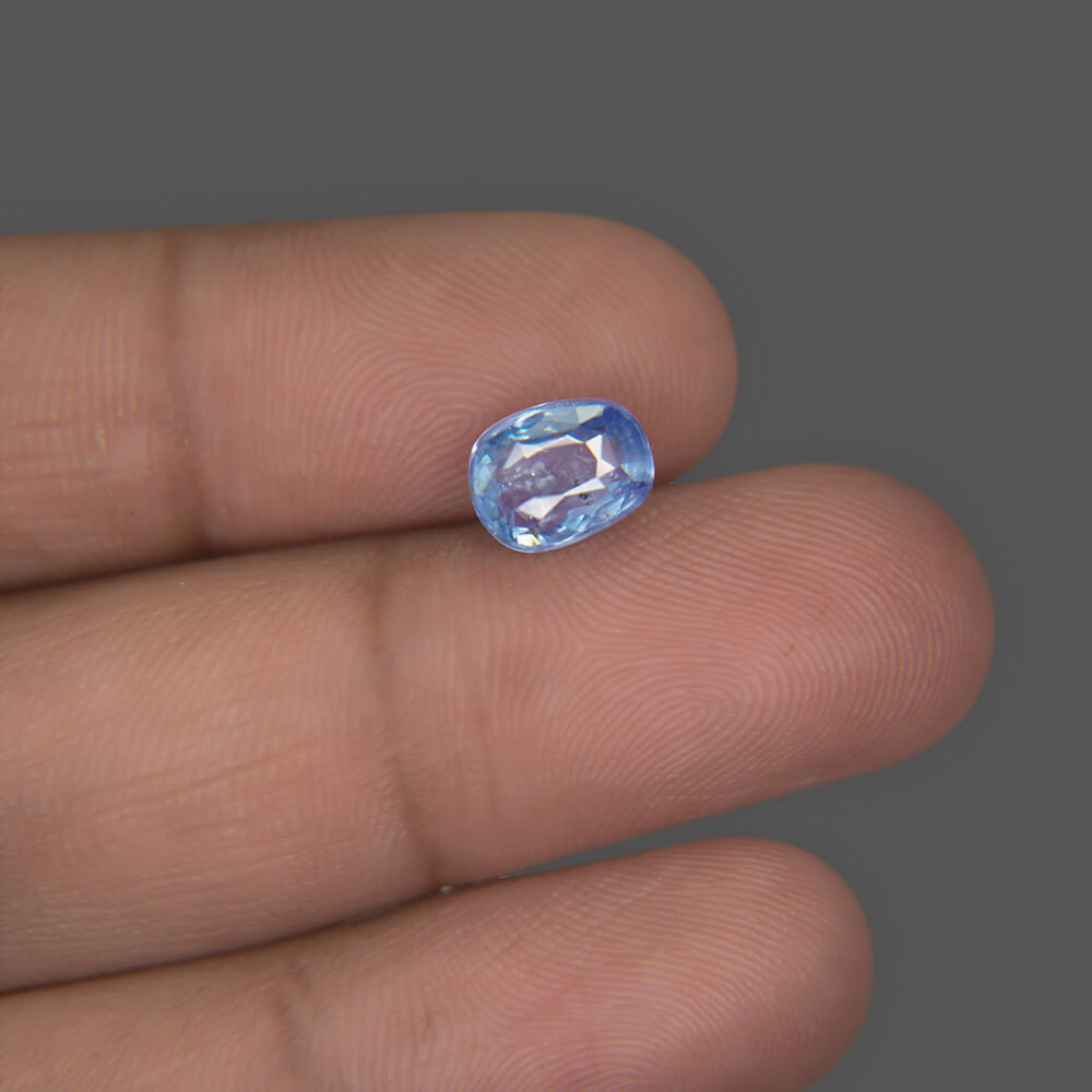 Blue Sapphire - 2.99 Carat