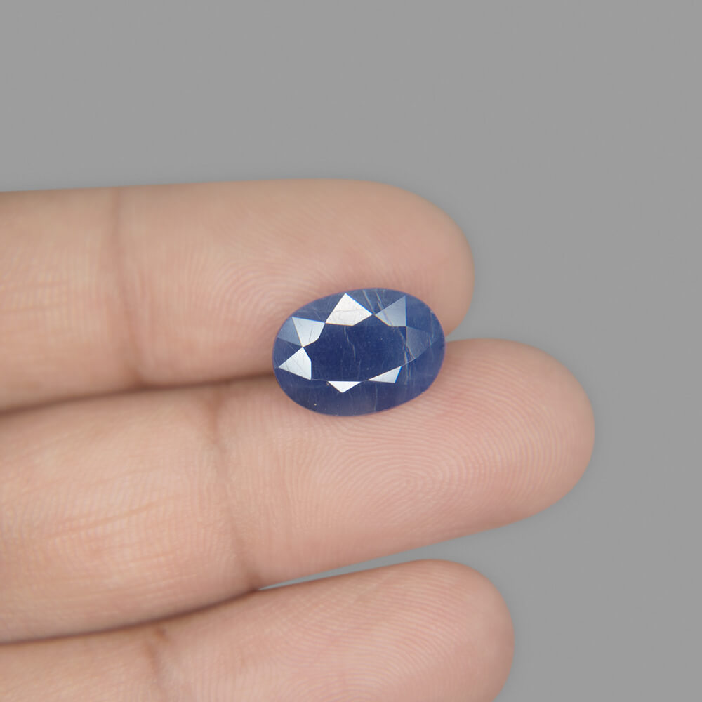 Blue Sapphire - 6.15 Carat