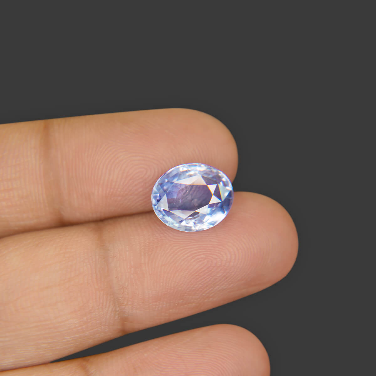 Blue Sapphire - 5.03 Carat