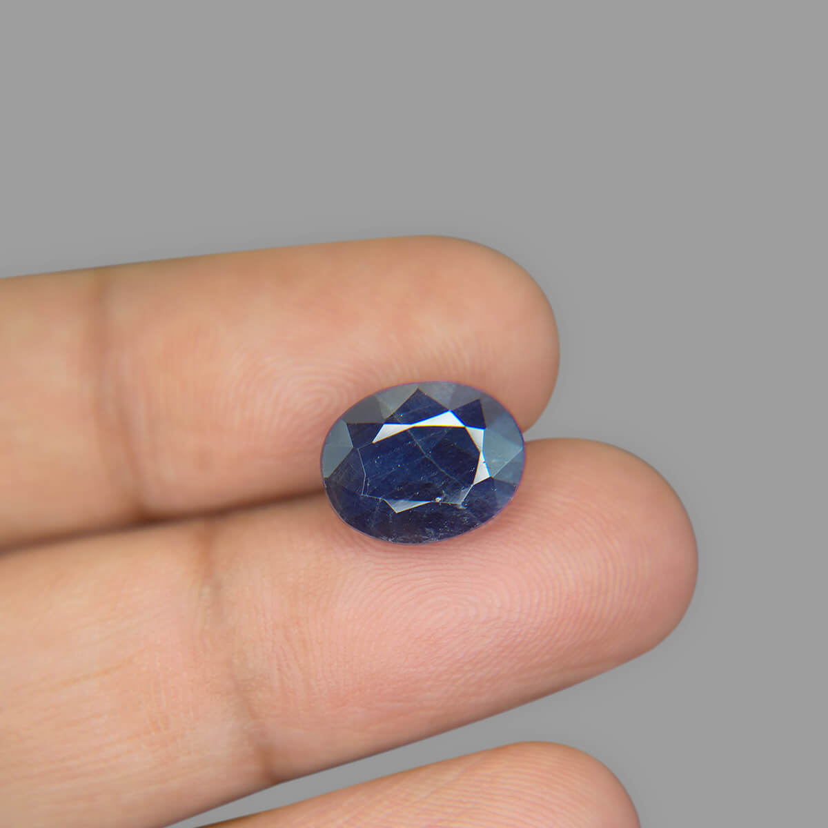 Blue Sapphire - 6.54 Carat