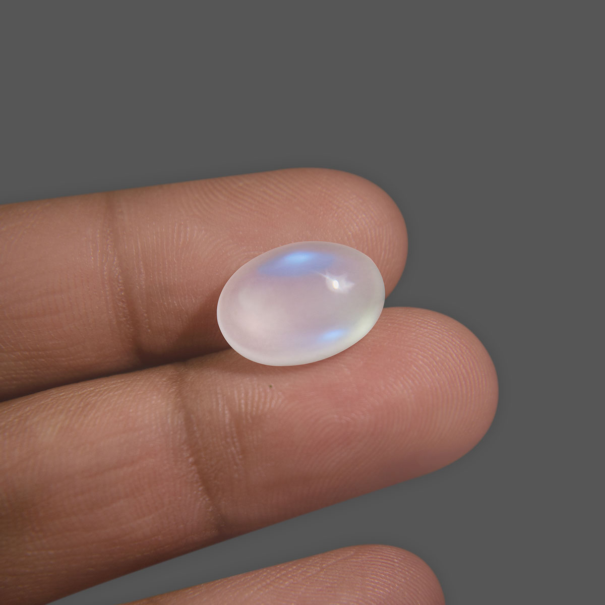 Moonstone Blue Rainbow - 8.21 Carat