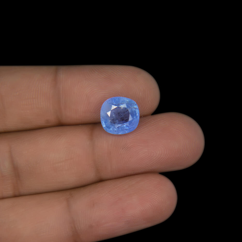 Blue Sapphire (Neelam) Sri Lanka- 4.80 Carat (5.30 Ratti)