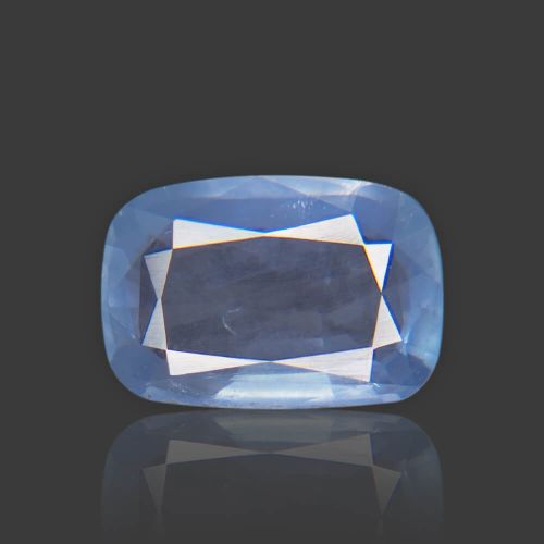 Blue Sapphire - 3.76 Carat (4.25 Ratti)