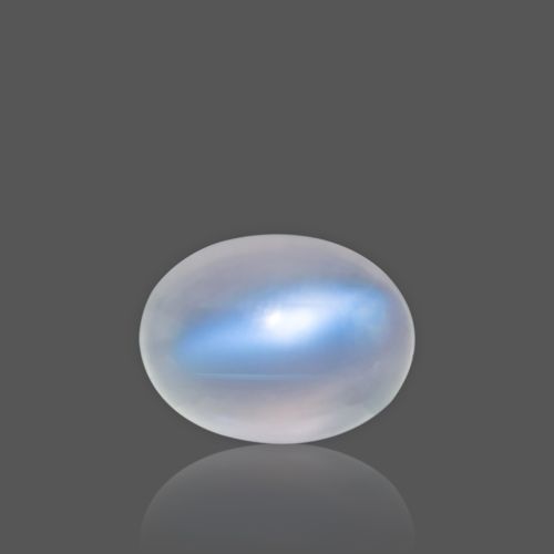 Moonstone Blue Rainbow - 8.39 Carat