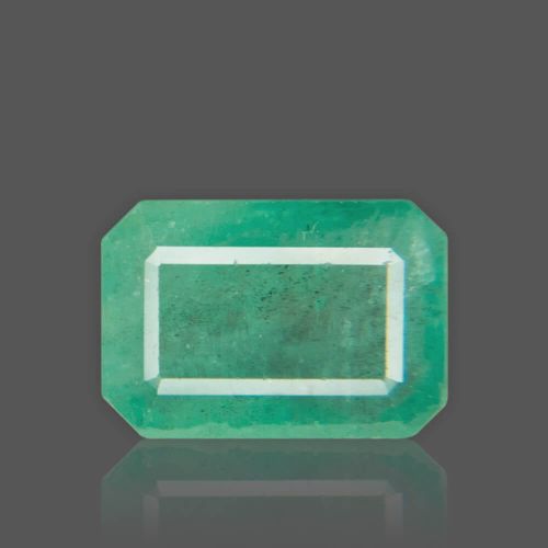 Emerald (Panna) Colombian - 6.57 Carat (7.25 Ratti)