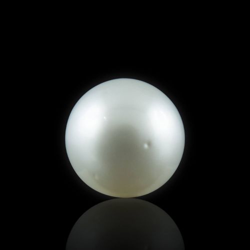 South Sea Pearl - 5.49 Carat