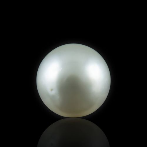 South Sea Pearl - 5.74 Carat