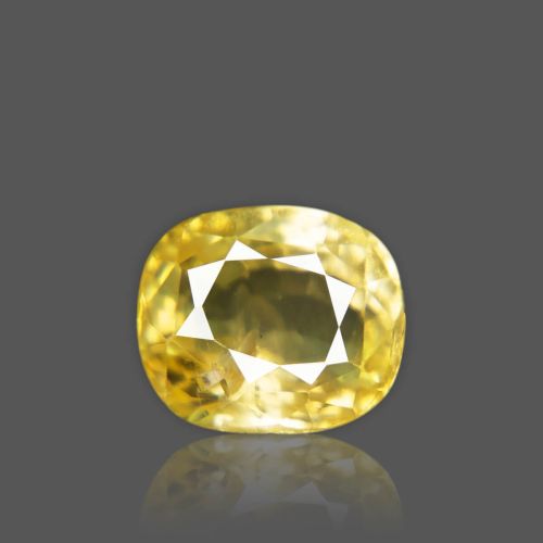 Yellow Sapphire - 4.31 Carat