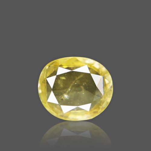 Yellow Sapphire - 4.58 Carat