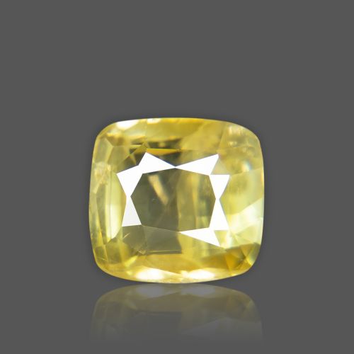 Yellow Sapphire - 5.84 Carat