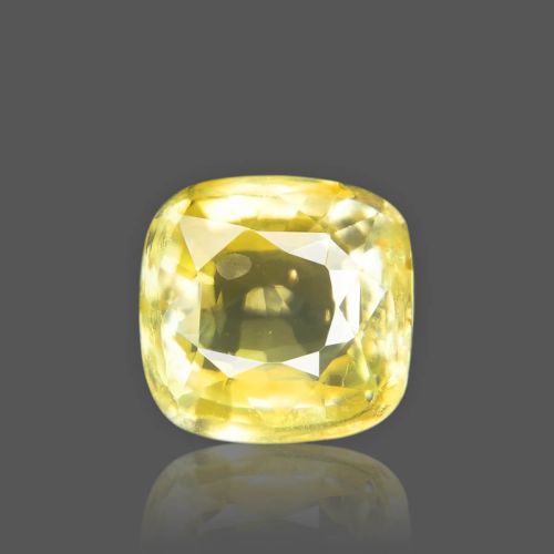Yellow Sapphire - 4.01 Carat