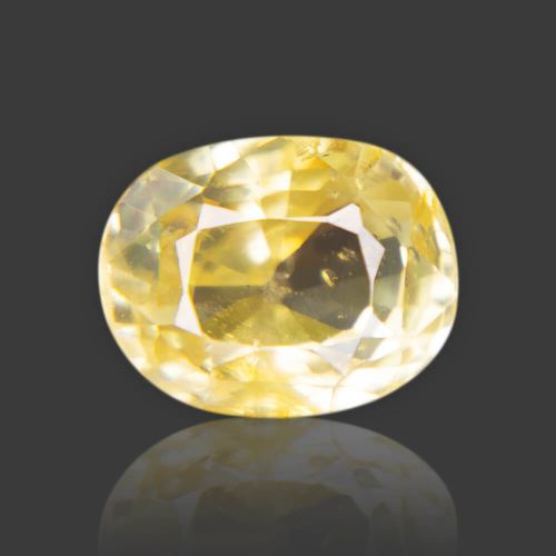 Yellow Sapphire - 2.82 Carat (3.25 Ratti)