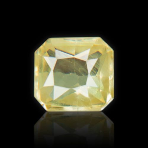Yellow Sapphire (Pukhraj) Ceylonese  - 1.69 Carat (1.90 Ratti)