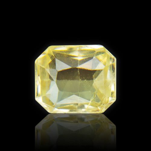 Yellow Sapphire (Pukhraj) Ceylonese  - 1.67 Carat (1.85 Ratti)