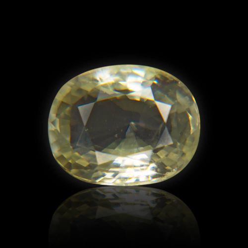 Yellow Sapphire (Pukhraj) Sri Lanka - 12.30 Carat (13.50 Ratti)