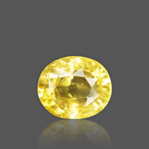 Yellow Sapphire - 8.77 Carat