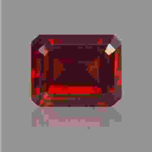 Red Garnet (Almandine, Pyrope) Gemstone - 5.07 Carat