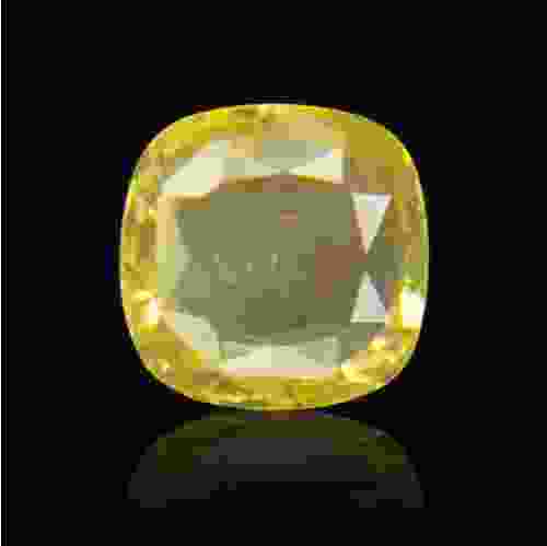 Yellow Sapphire (Pukhraj) Sri Lanka - 5.08 Carat (5.55 Ratti)