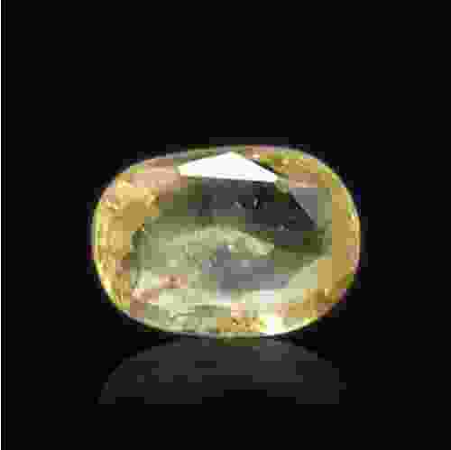 Yellow Sapphire (Pukhraj) Ceylon  - 4.09 Carat (4.50 Ratti)