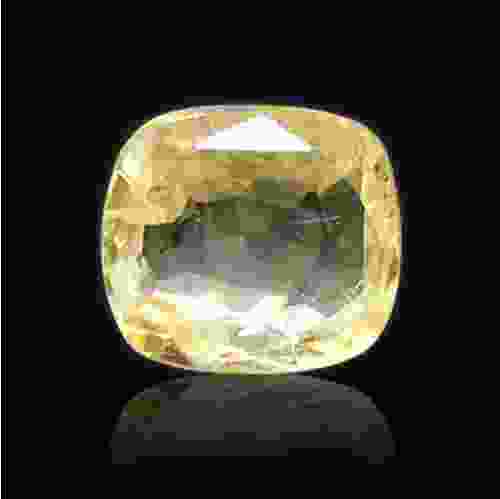 Yellow Sapphire (Pukhraj) Ceylon  - 4.81 Carat (5.30 Ratti)
