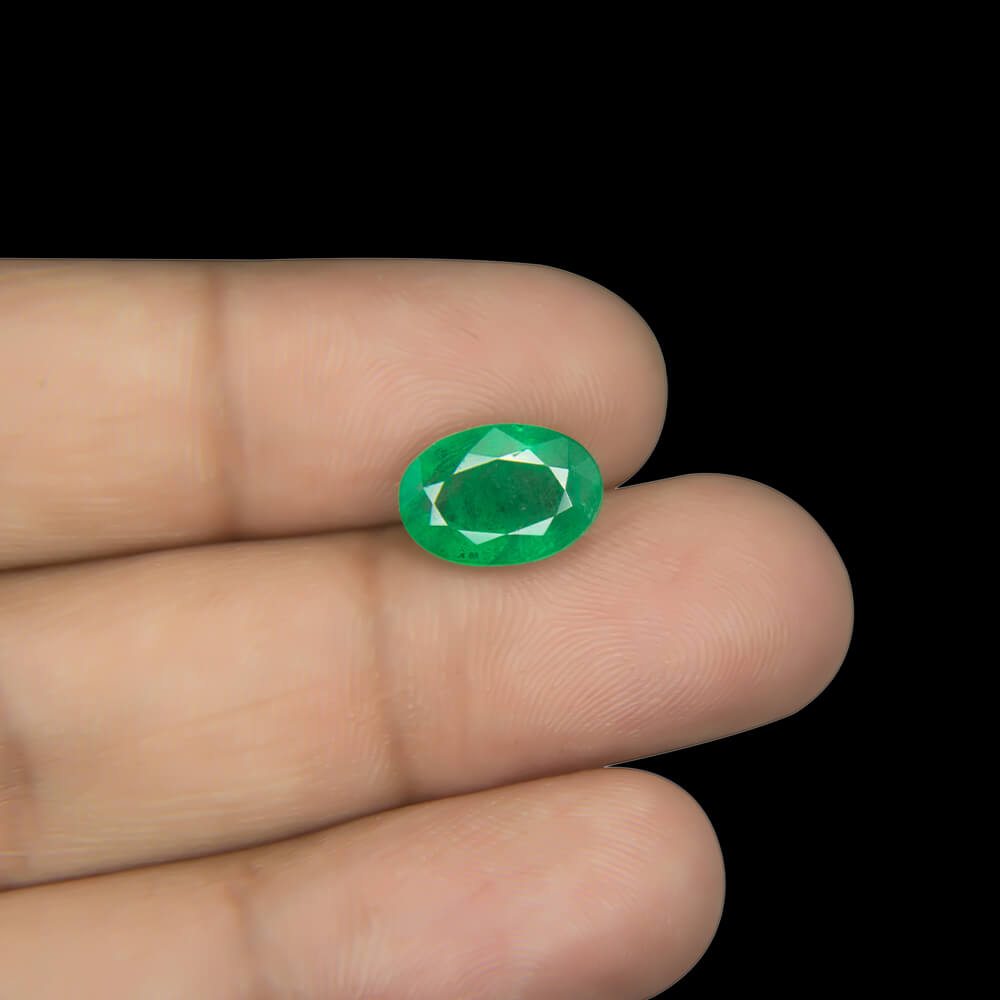 Emerald (Panna) Zambian - 4.00 Carat (4.40 Ratti)