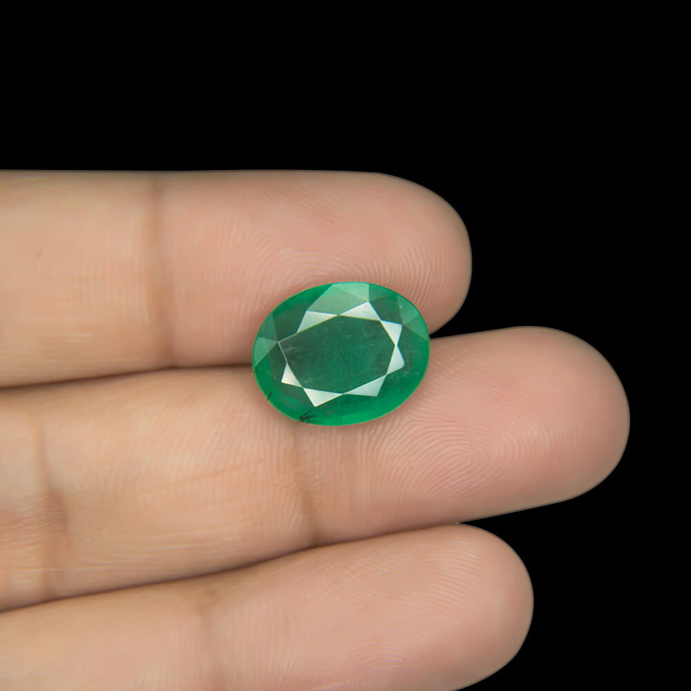 Emerald (Panna) Zambian - 6.40 Carat (7.10 Ratti)