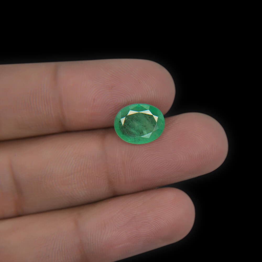 Emerald (Panna) Colombian - 4.17 Carat (4.50 Ratti)