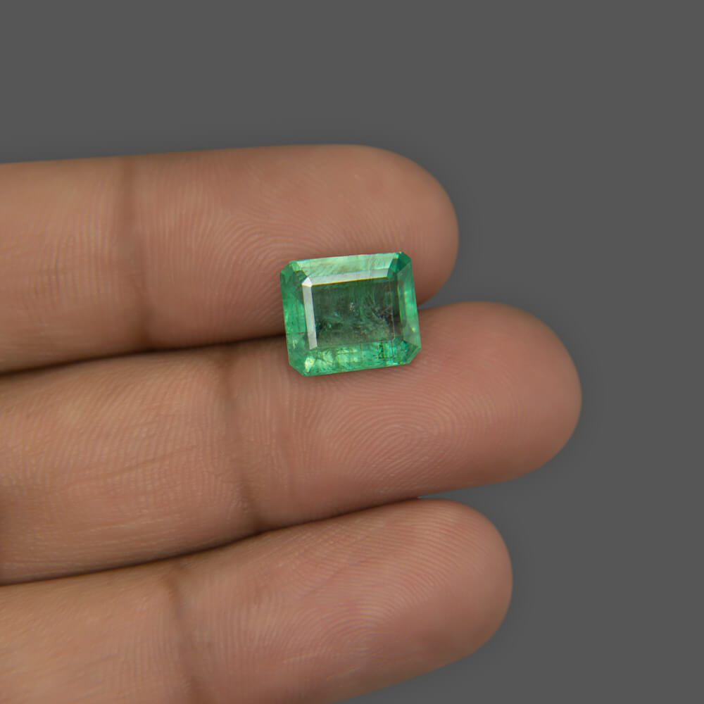 Emerald - 4.33 Carat