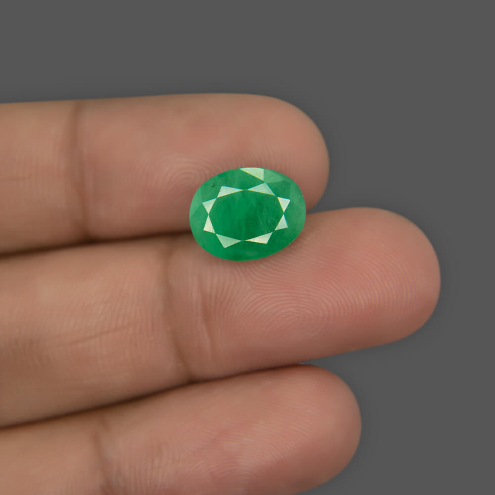 Emerald (Panna) Zambian - 4.37 Carat (5.00 Ratti)