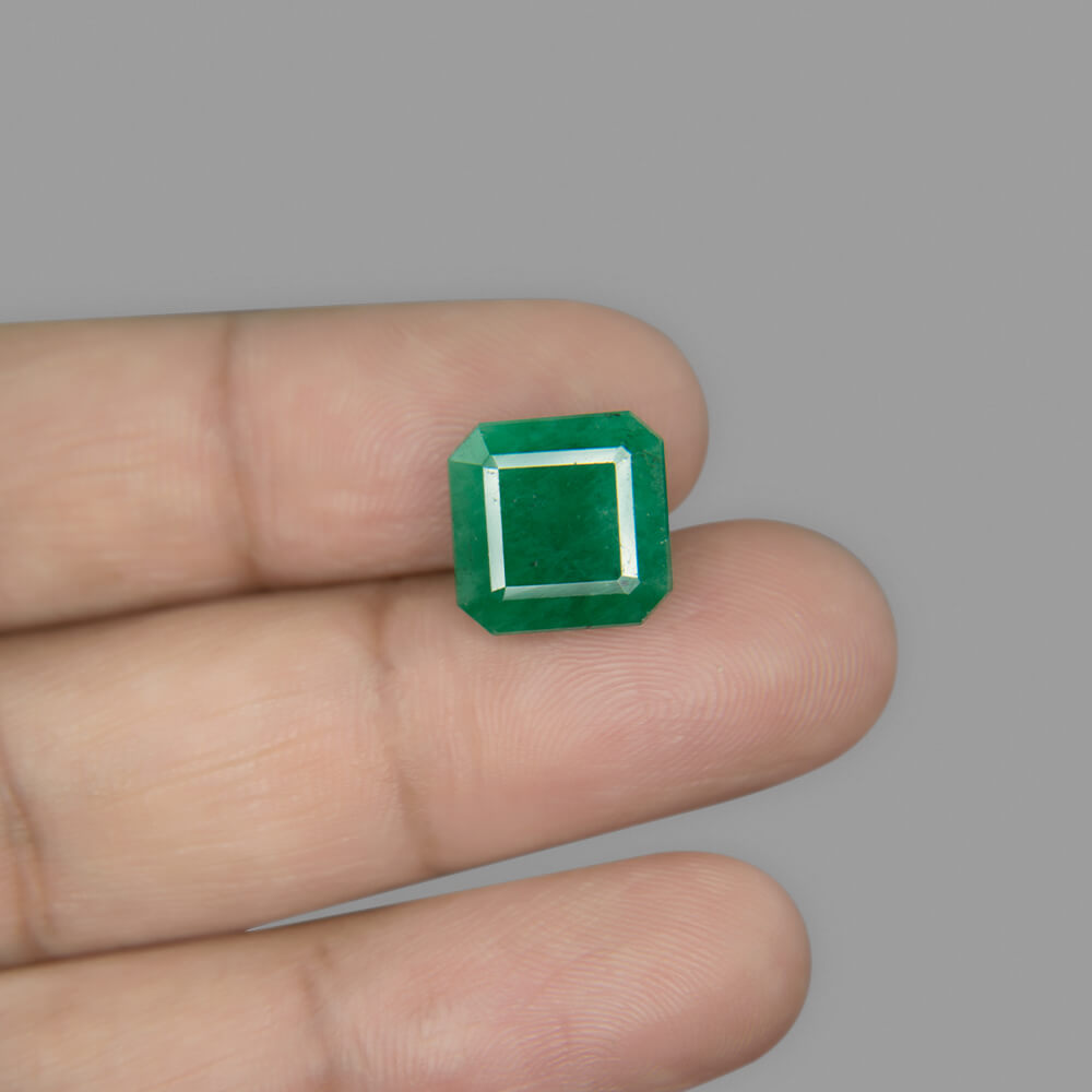 Emerald - 8.03 Carat
