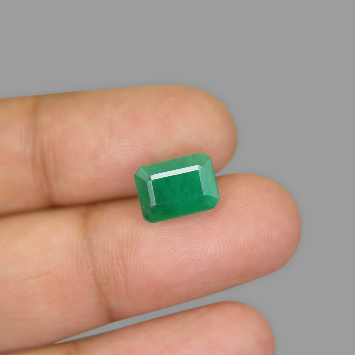 Emerald - 4.33 Carat