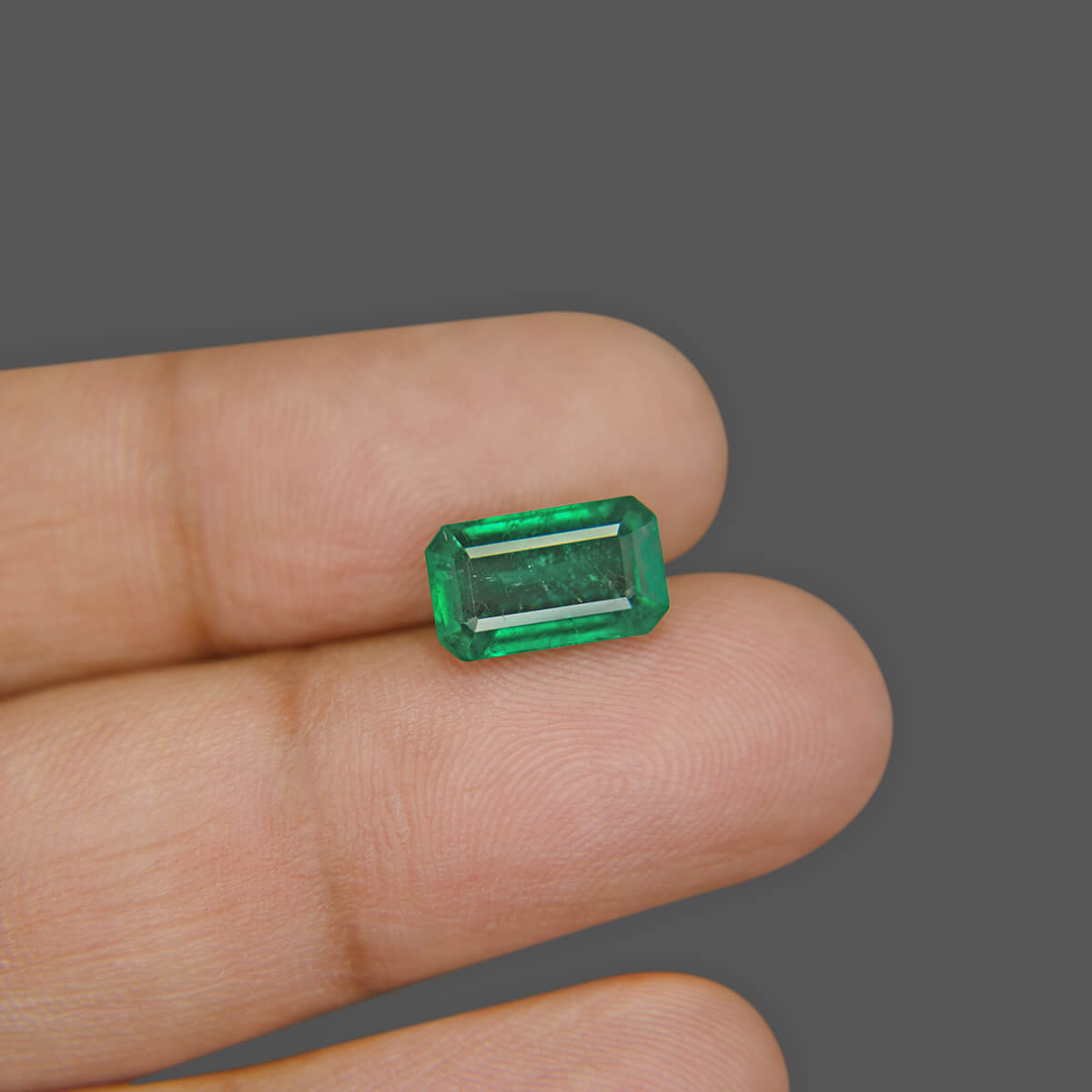 Emerald - 3.52 Carat