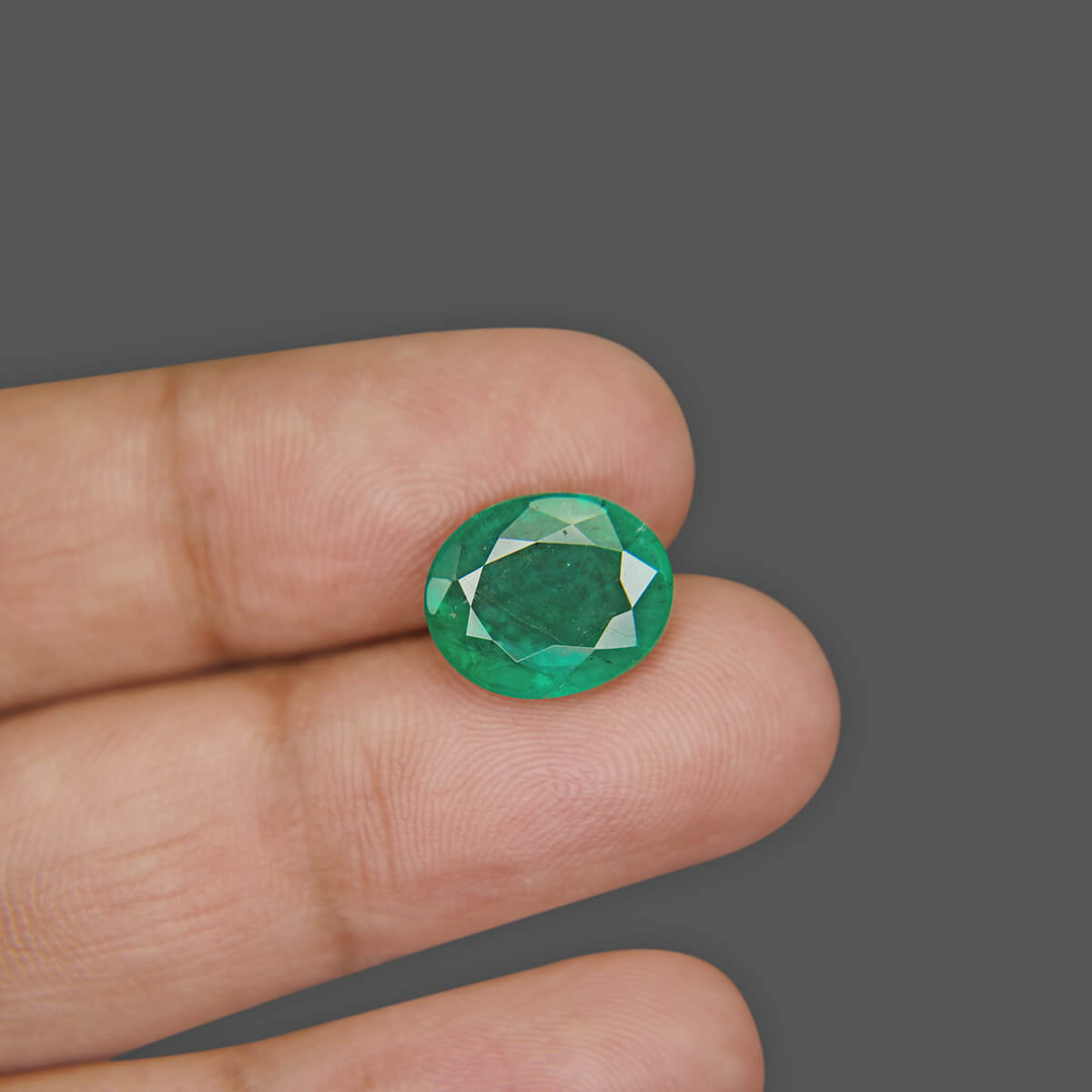 Emerald - 4.05 Carat
