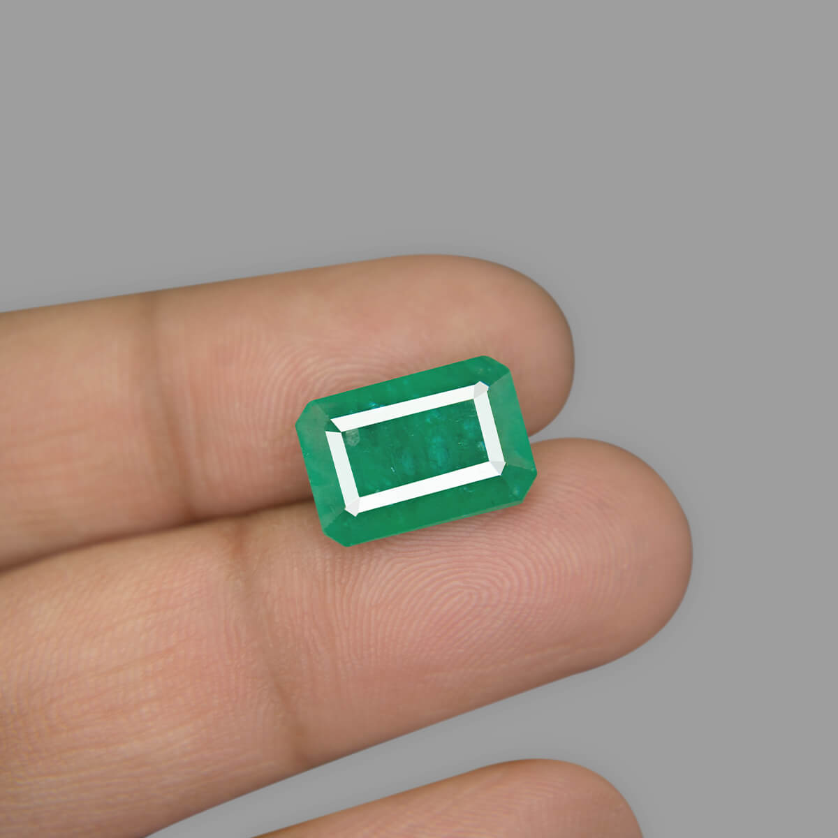 Emerald - 7.66 Carat