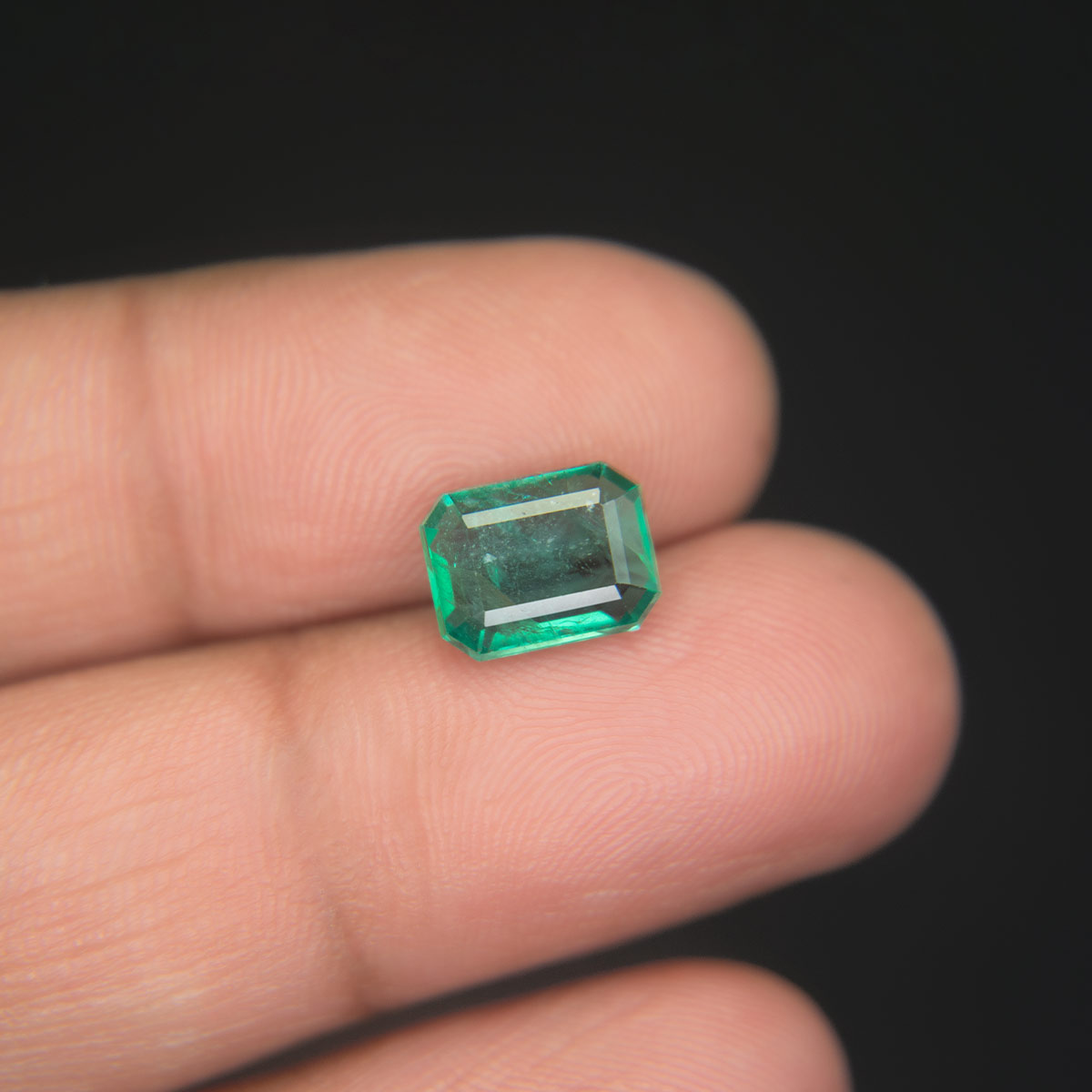 Emerald - 2.96 Carat