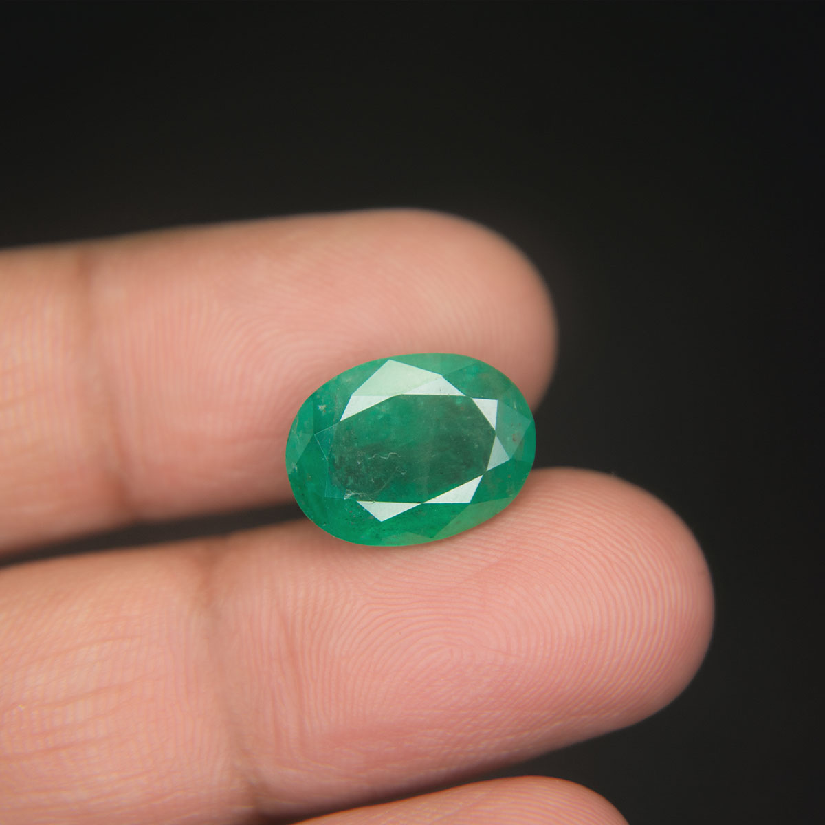 Emerald - 7.64 Carat