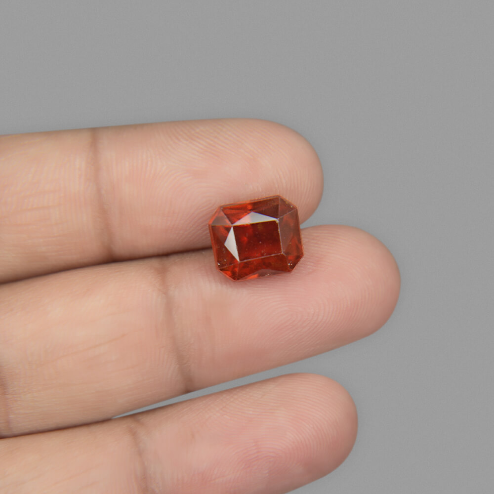 Hessonite - 6.19 Carat