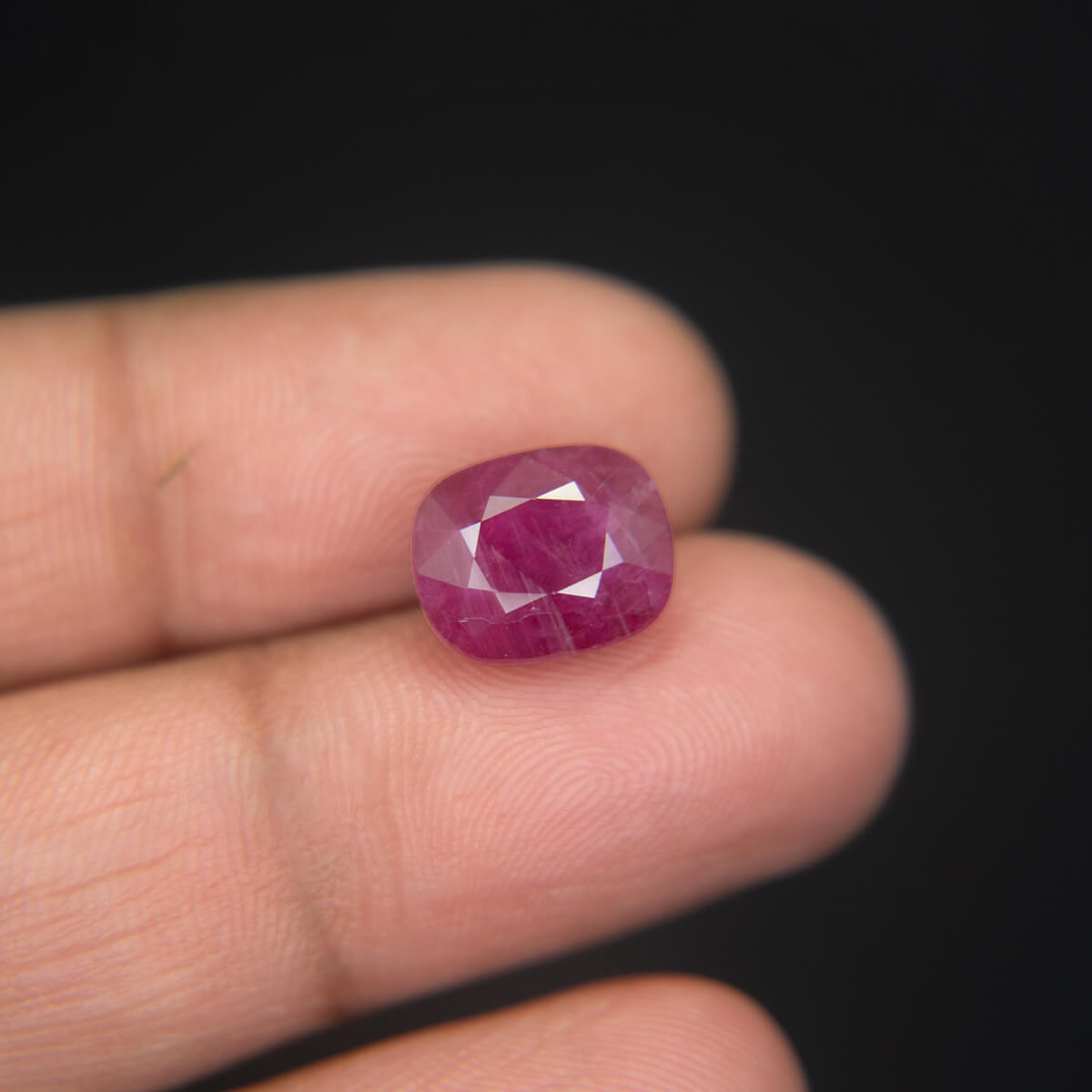 Ruby - 7.72 Carat
