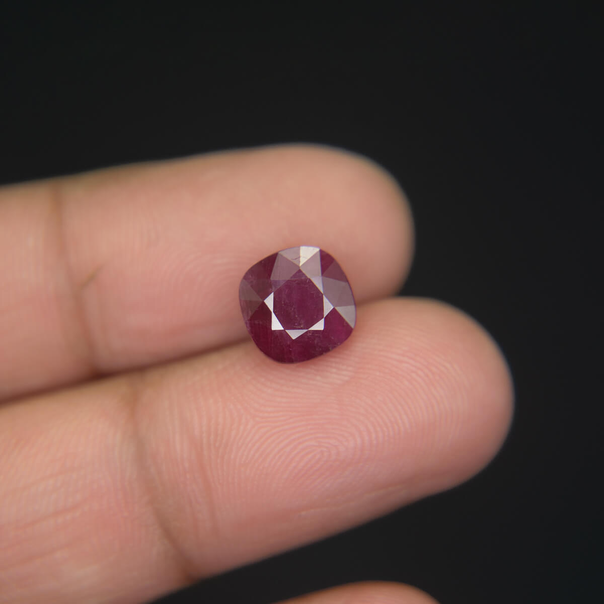 Ruby - 4.64 Carat