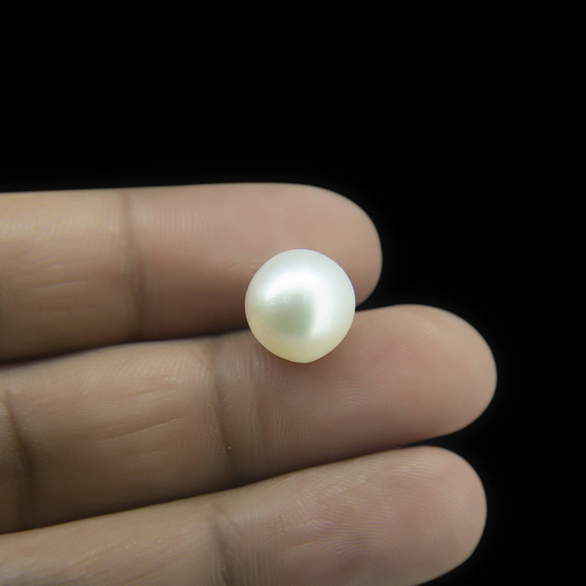 South Sea Pearl - 5.93 Carat