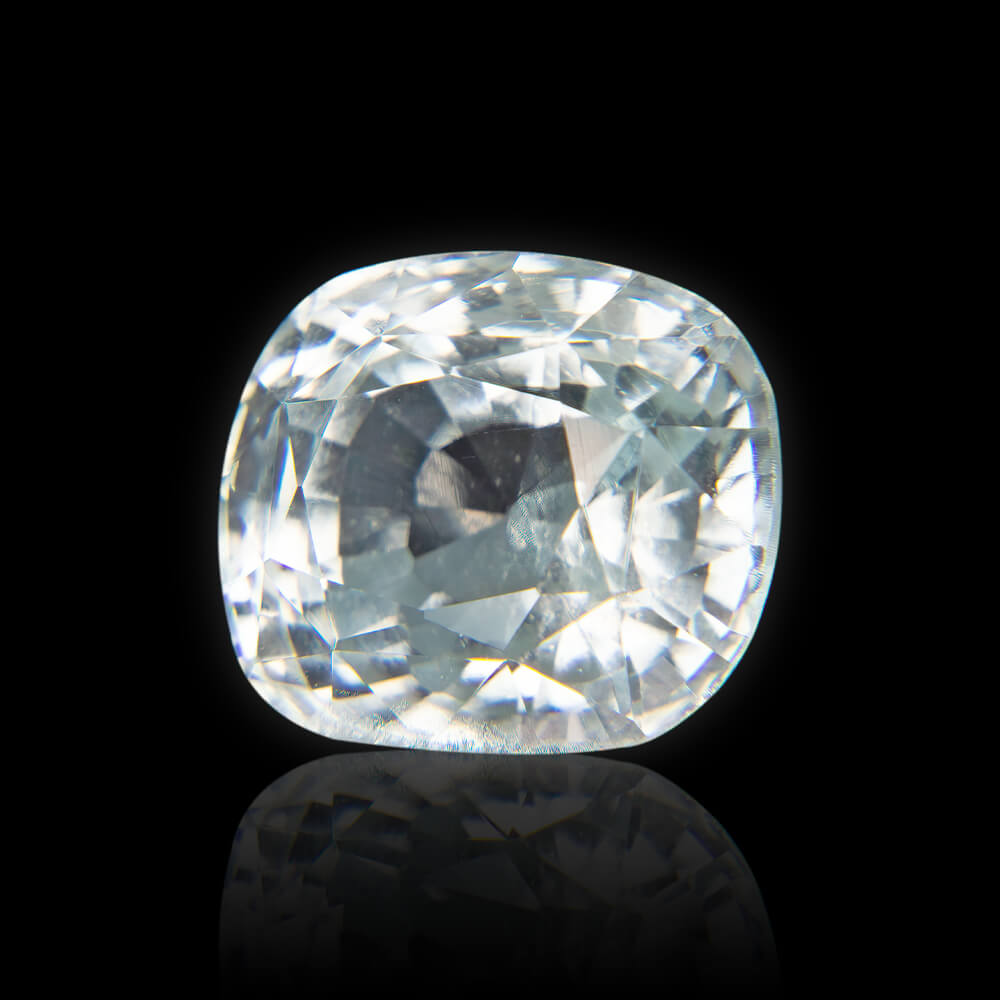 Natural White Topaz Gemstone - 9.31 Carat
