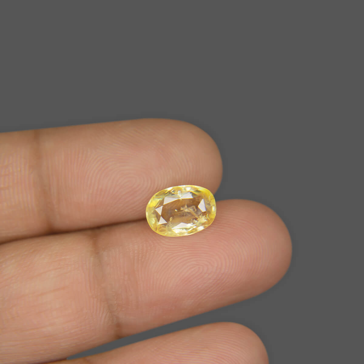 Yellow Sapphire - 3.12 Carat