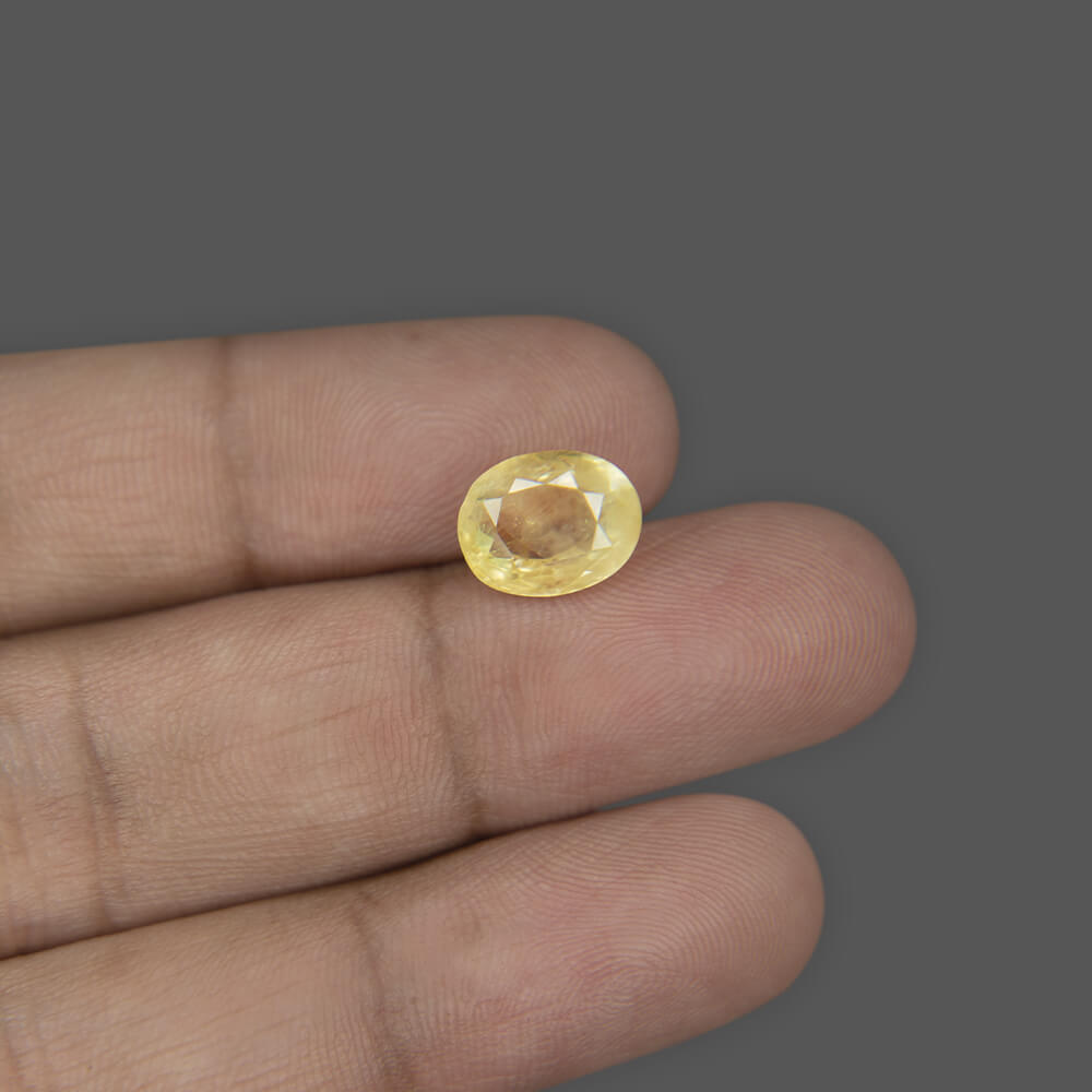 Yellow Sapphire - 5.10 Carat