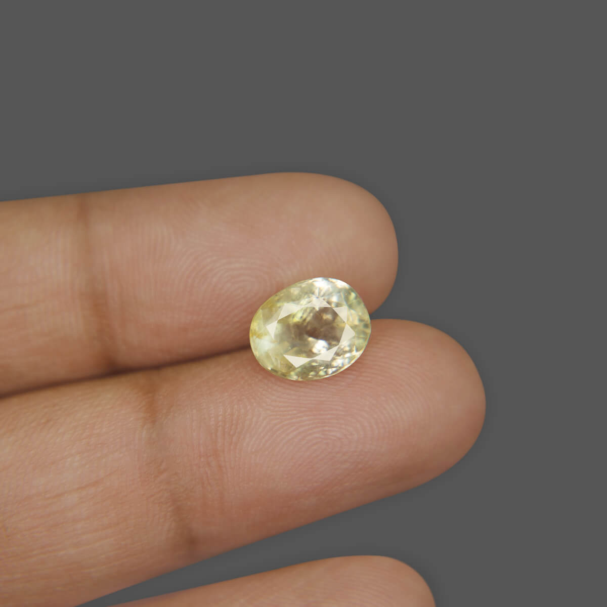 Yellow Sapphire - 5.07 Carat