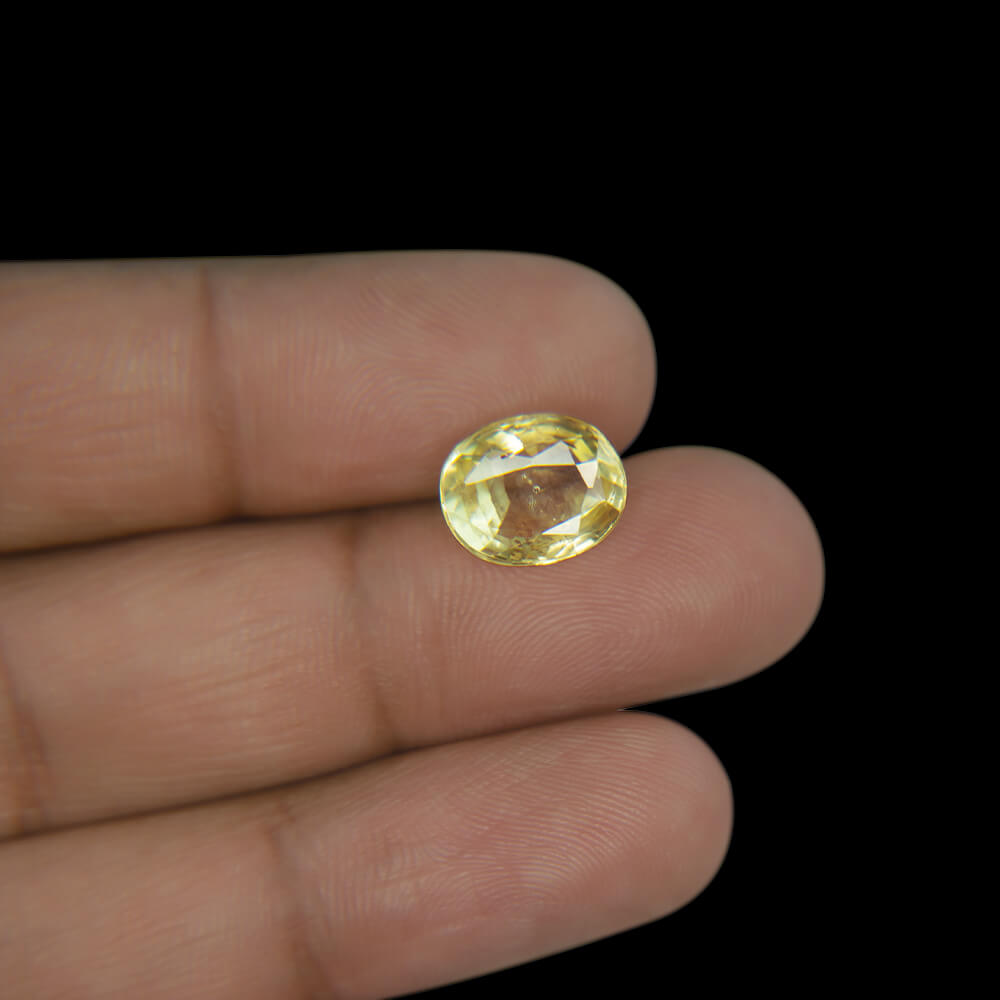 Yellow Sapphire (Pukhraj) Ceylon  - 5.16 Carat (5.70 Ratti)