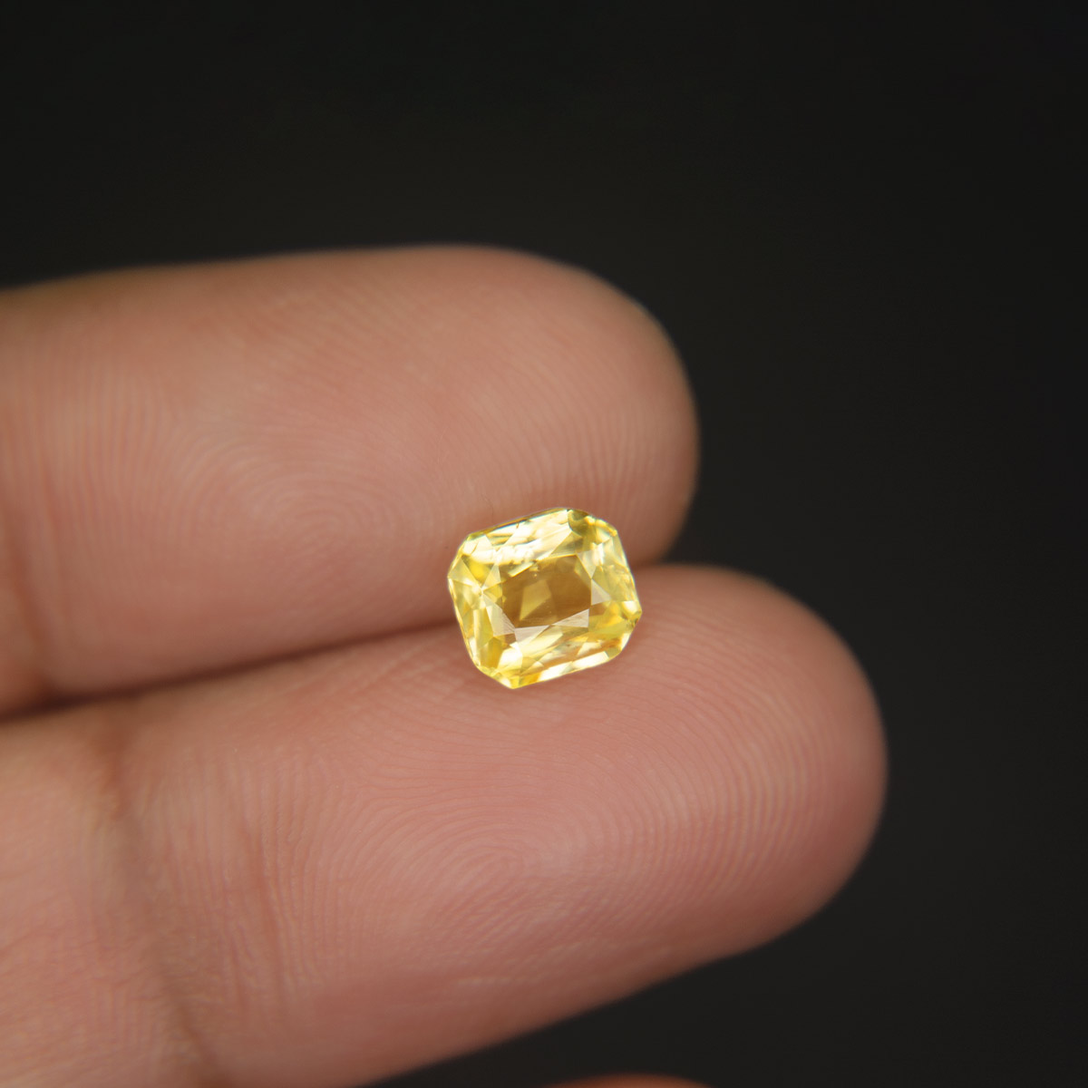 Yellow Sapphire - 1.63 Carat
